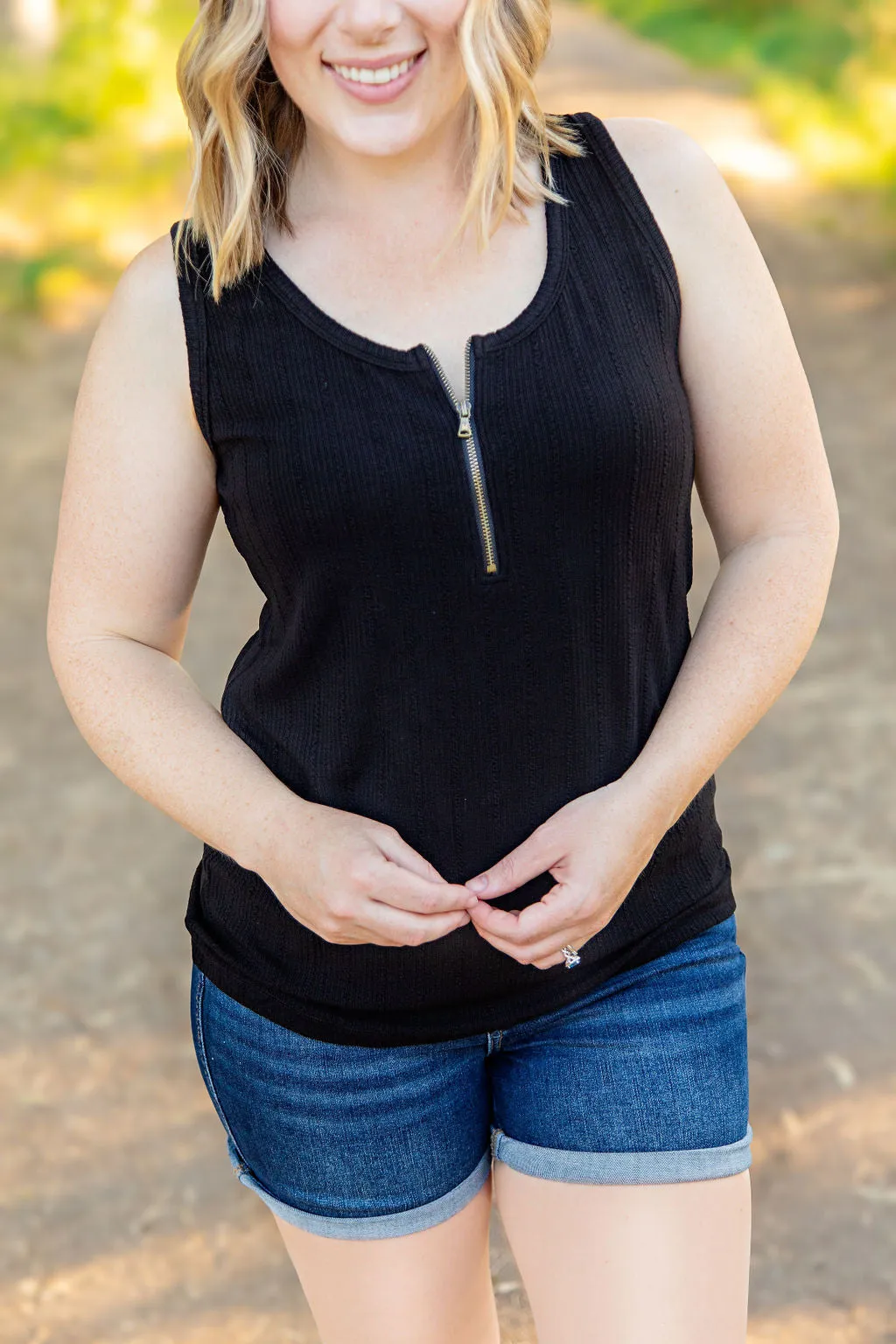 IN STOCK Mila Zipper Tank - Black