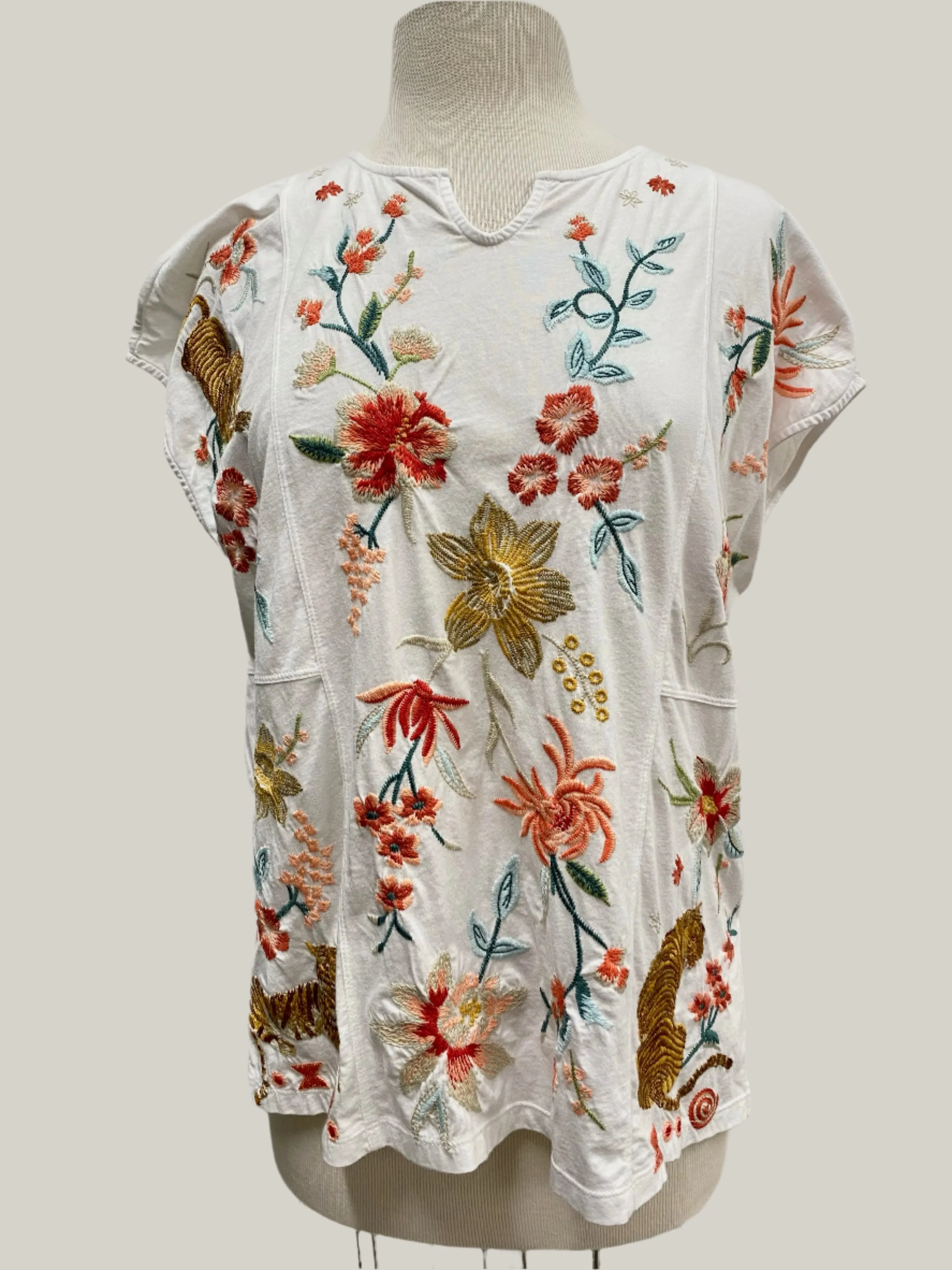 Johnny Was JWLA Paneled Knit Embroidered Tee Boho Chic J15224 **