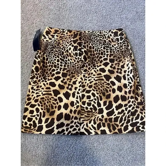 Jones New York Petite Skirt Size 6 Brown Leopard Print Knee Length