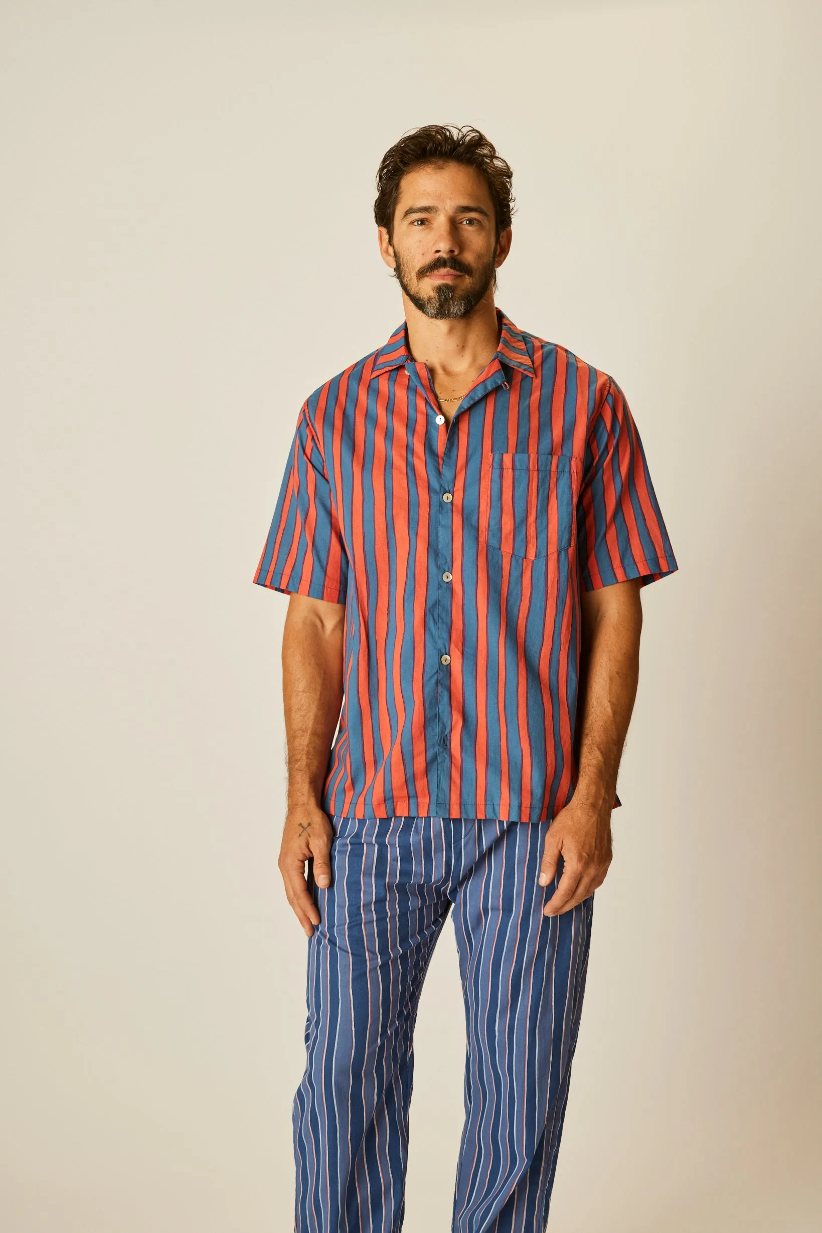 KEVIN SHIRT (UNISEX)