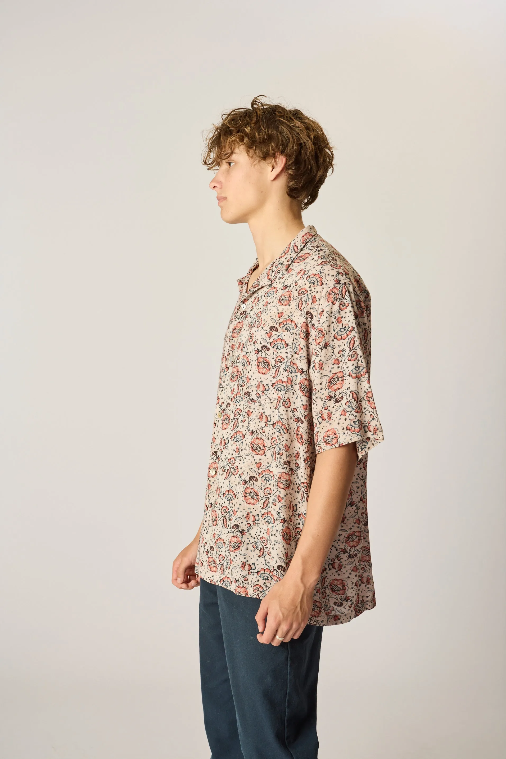 KEVIN SHIRT (UNISEX)