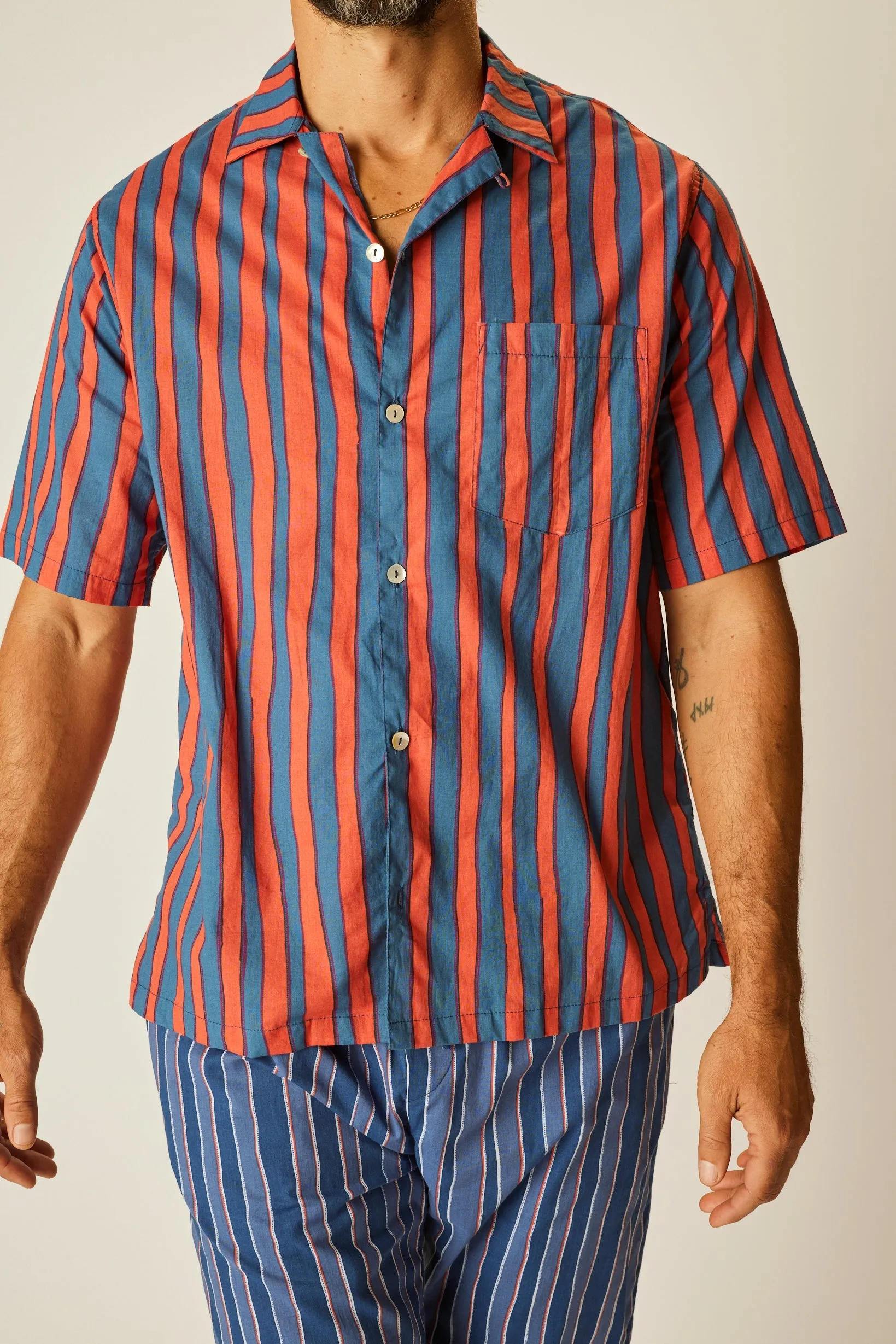 KEVIN SHIRT (UNISEX)