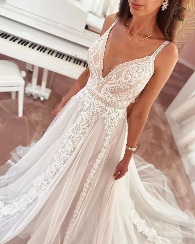 Lace Boho Wedding Dress Beach V Neck Open Back Chic Appliques