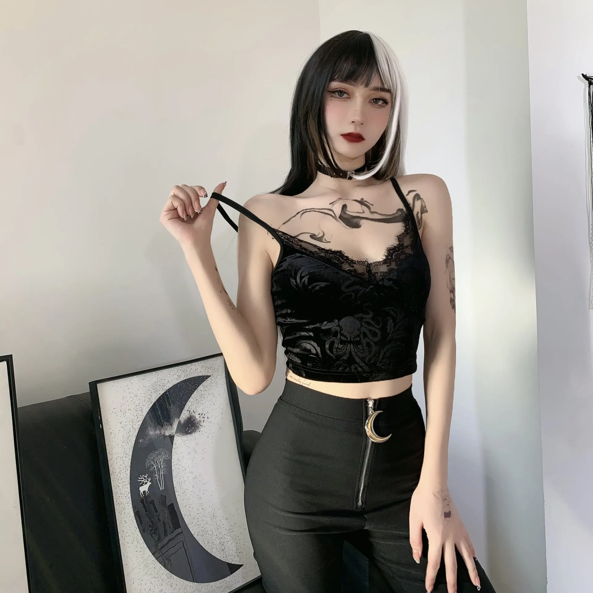 Lace Crop Tops