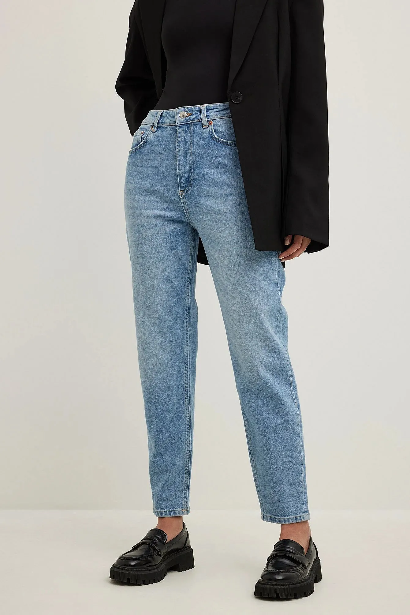 Light Blue Mom High Waist Jeans - Chic &amp; Comfortable