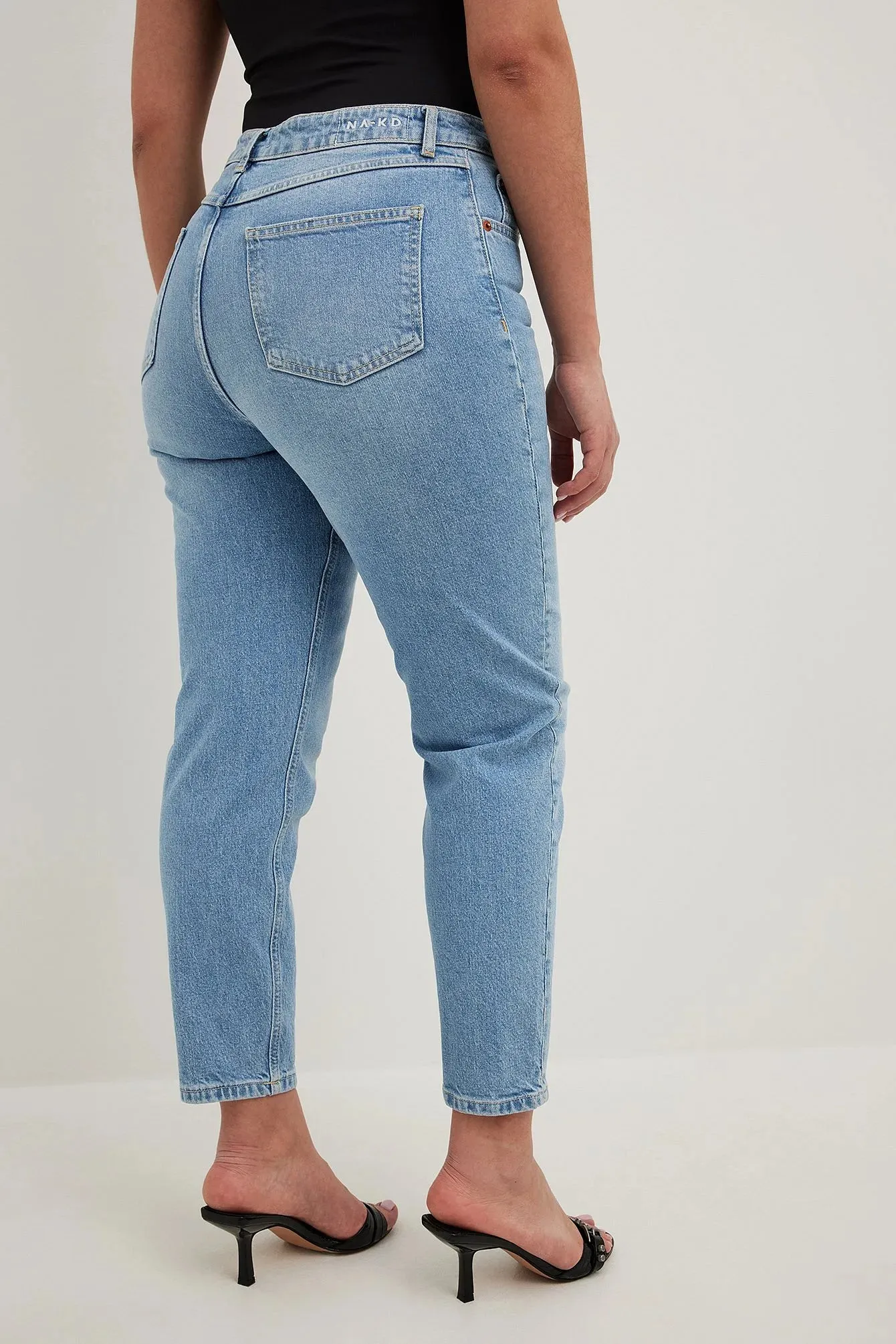 Light Blue Mom High Waist Jeans - Chic &amp; Comfortable