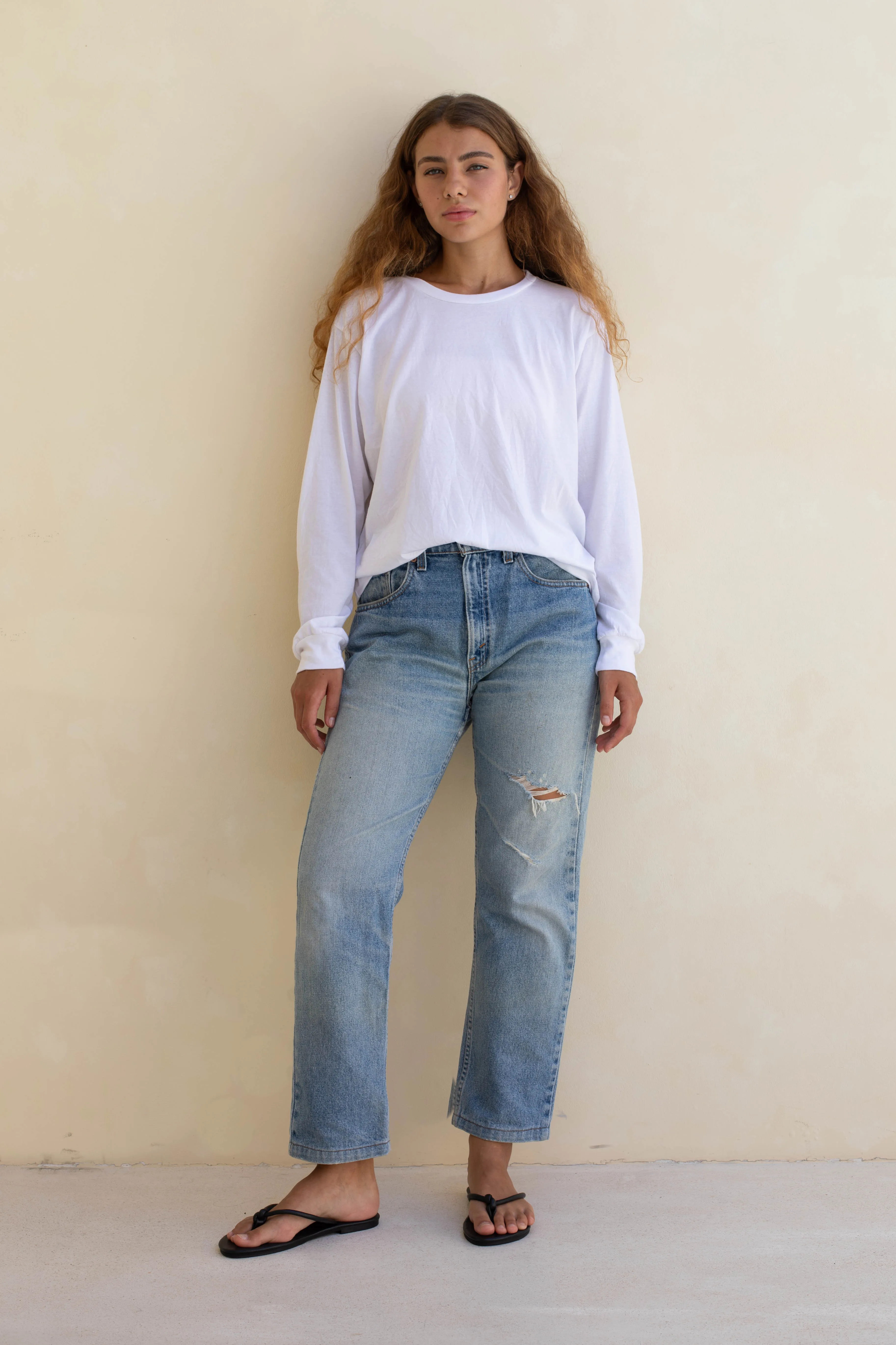 Long sleeve white tee