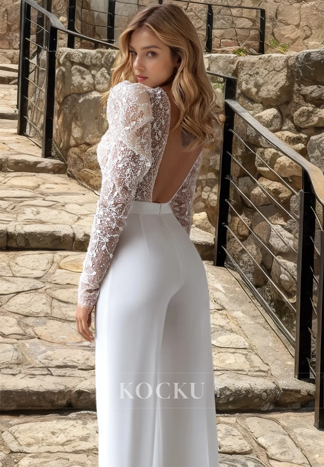 Long Sleeves Scoop Neck Sheer Sheath Pantsuits Wedding Dress with Appliques Bridal Gowns