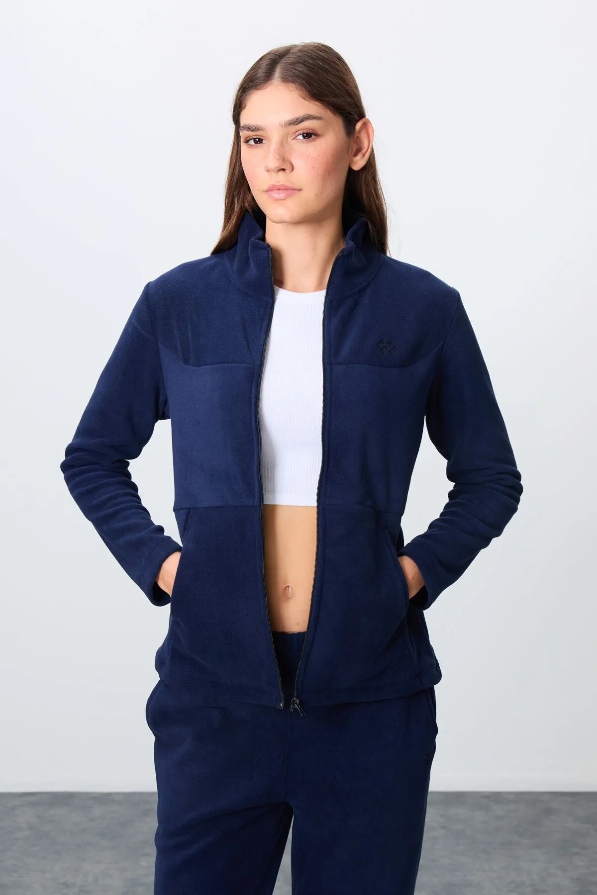 <tc>Ensemble de survêtement pour femme en polaire à col montant oversize avec broderie, à texture douce et épaisse - Bleu marine - 95339

</tc>