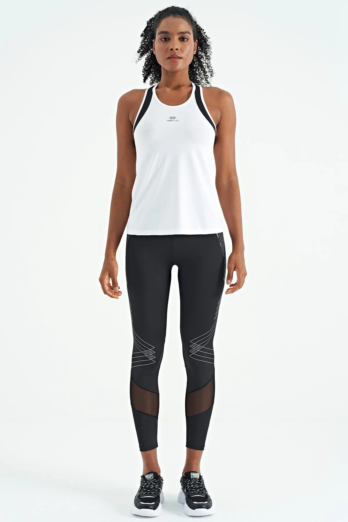 <tc>Legging pour femme taille haute, slim fit, avec détails en résille et imprimé - 94631</tc>