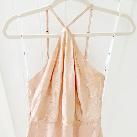 Lulus Elegant Expressions Peachy Pink Satin Leaf Print Halter Maxi Dress