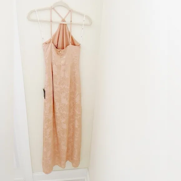 Lulus Elegant Expressions Peachy Pink Satin Leaf Print Halter Maxi Dress