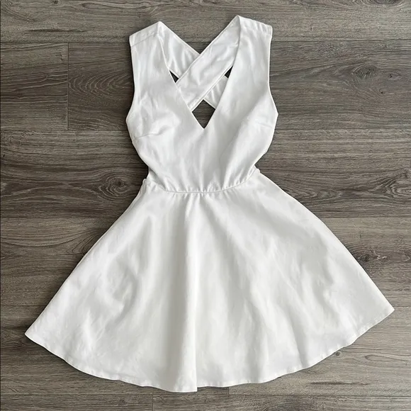 Lulus Going Steady Backless Skater Mini Dress XS White Fit &amp; Flare Bridal Party