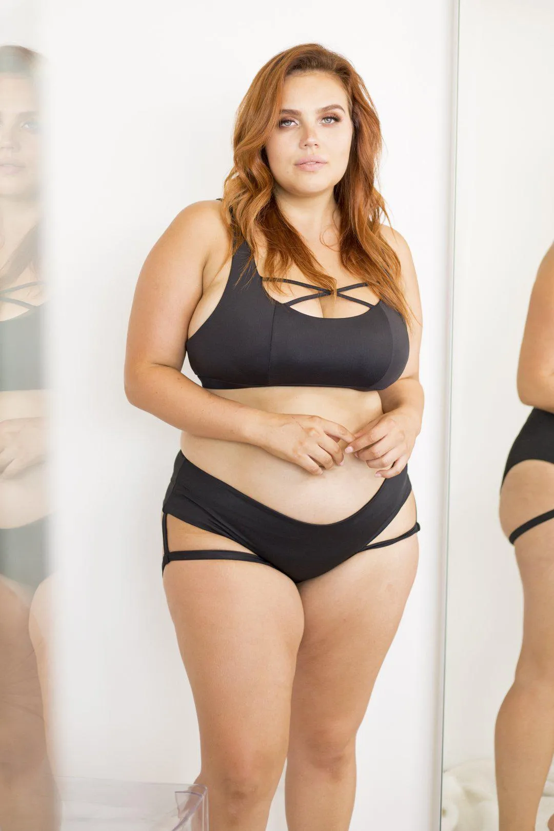 Lunalae Lure You Low-Rise Garter Shorts - Black