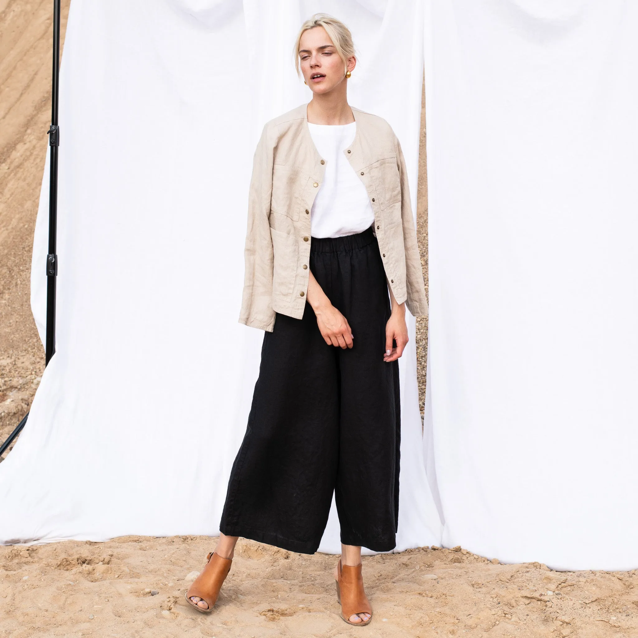 Maxi WELS wide leg linen pants in Black