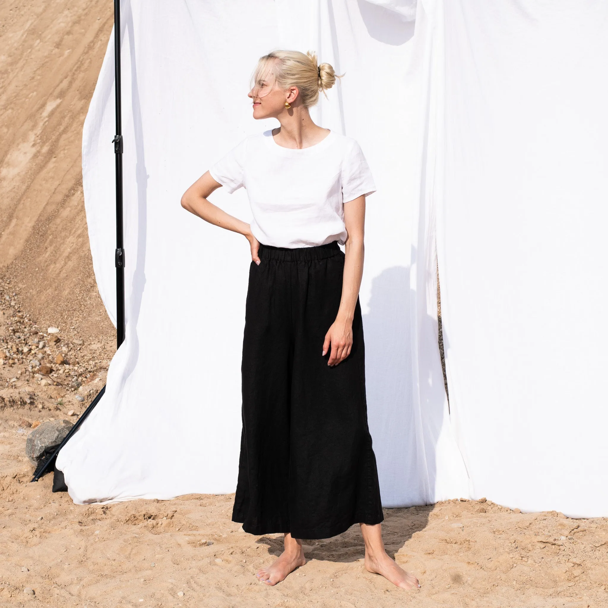 Maxi WELS wide leg linen pants in Black