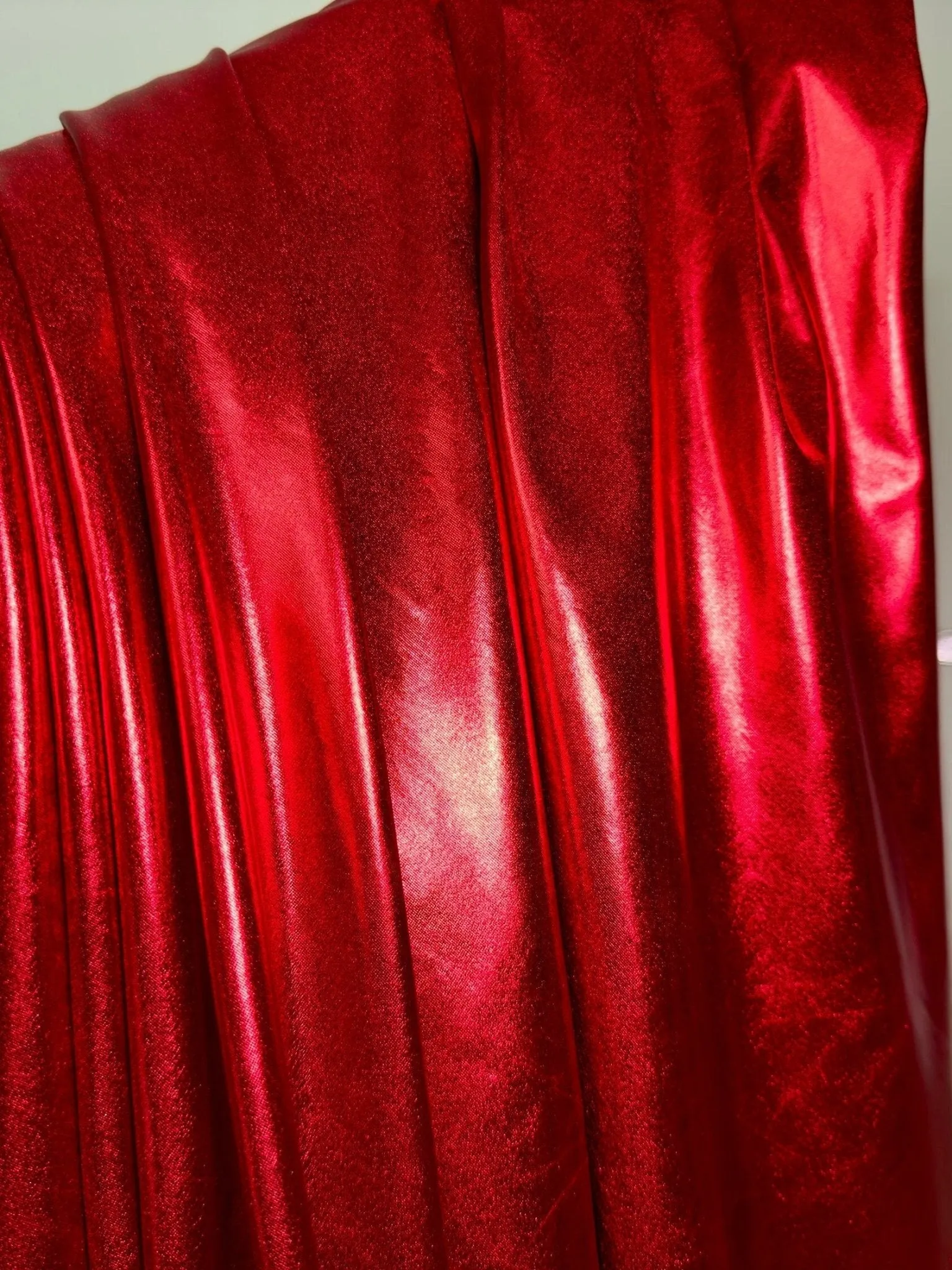 Metallic Stretch Red Lame Foil Spandex Fabric by Yard Shiny Red Foil on Stretch Knit, Perfect for Dance Wear, Decor, Red Dresses, Leggings
