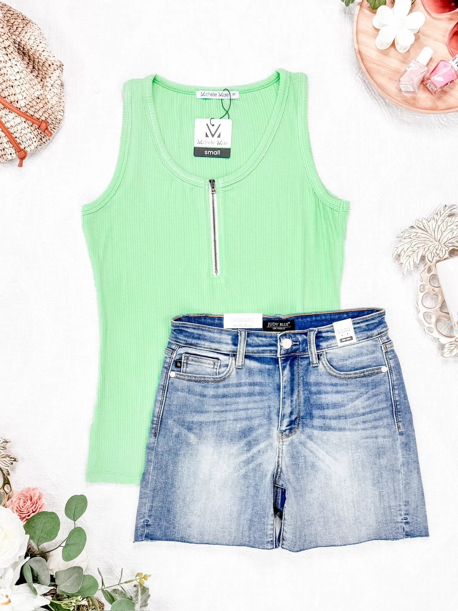 Mila Zipper Tank - Lime