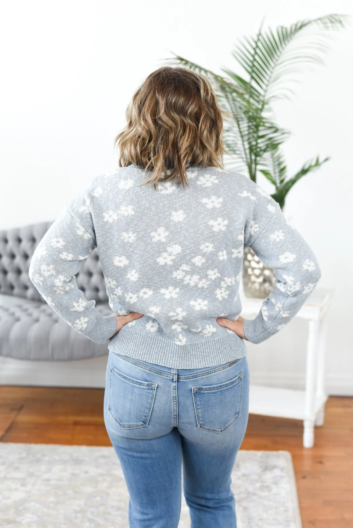 Moirah Floral Sweater Top