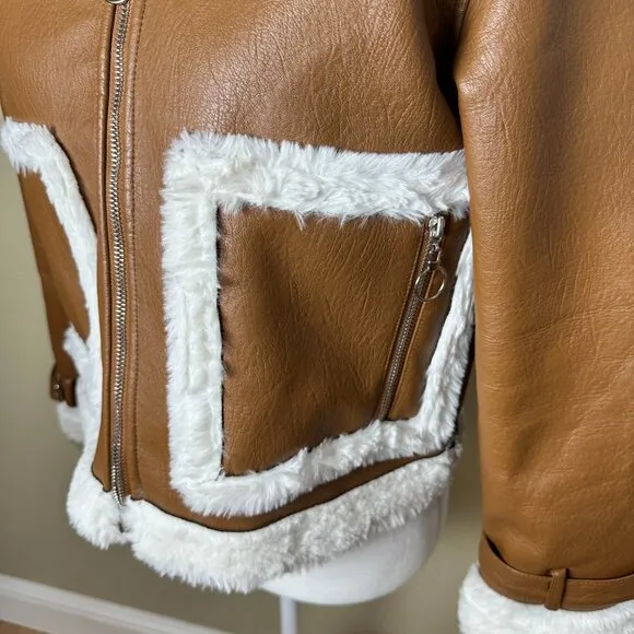 NASTY GAL Faux Leather &amp; Faux Fur Cropped Jacker with Pockets Size 4 / Small
