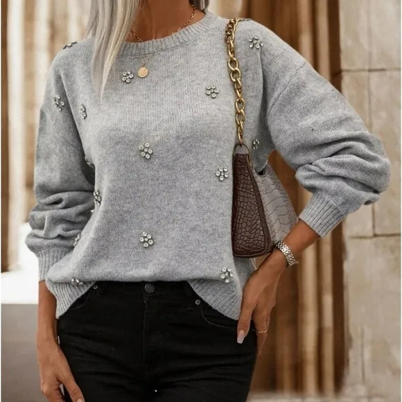 New gray rhinestone detailed  sweater