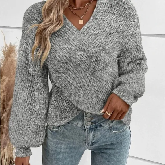 New long sleeve  criss  cross sweater