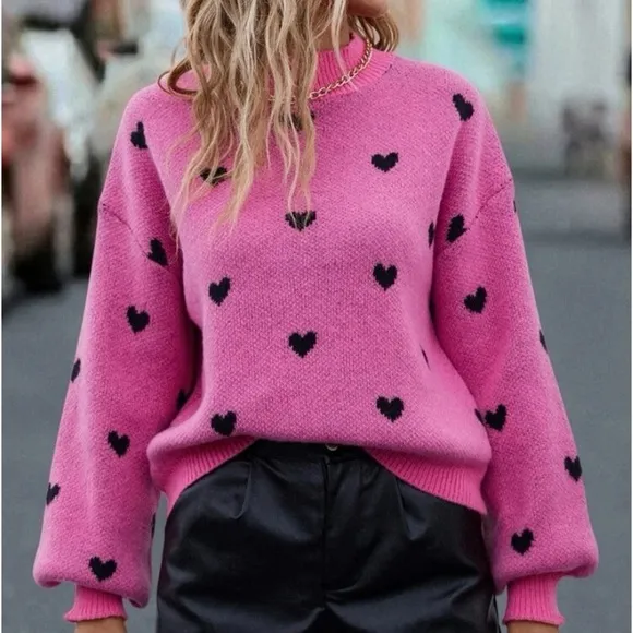 New pink heart print mock neck sweater