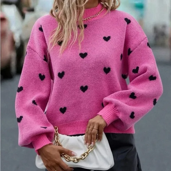 New pink heart print mock neck sweater