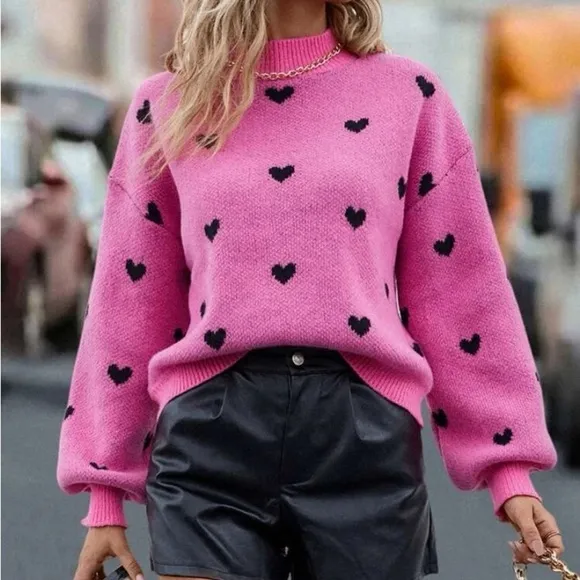 New pink heart print mock neck sweater