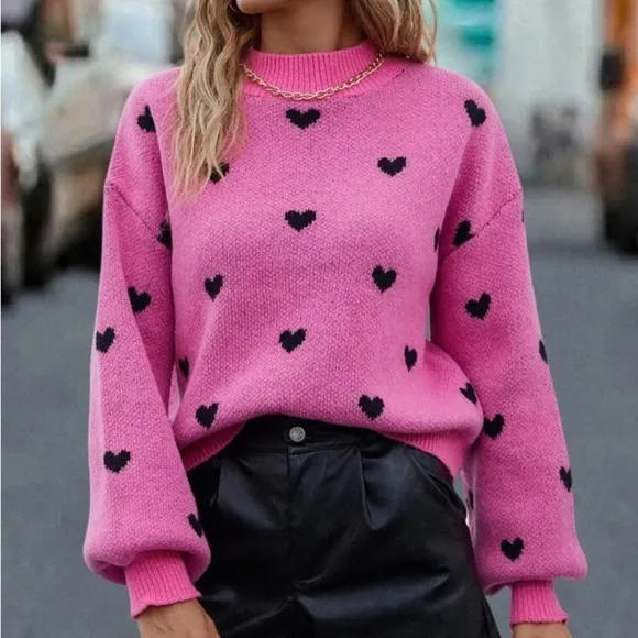 New pink heart print mock neck sweater