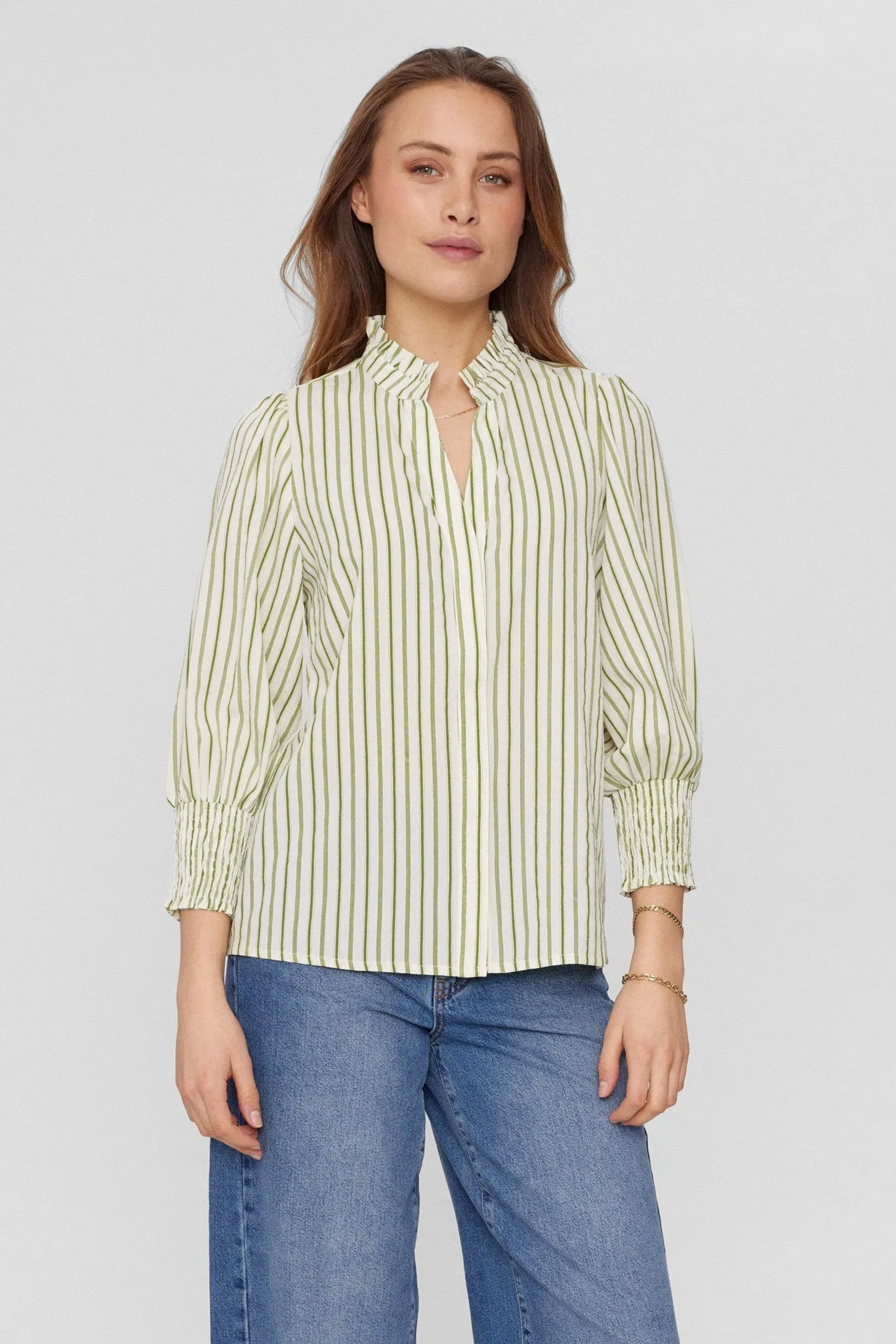 NUEVAS SHIRT - Classic Green