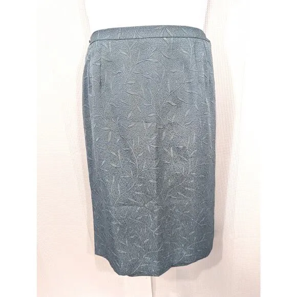 NWOT! LESLIE FAY! LIGHTWEIGHT SKY BLUE, LEAF TEXTURED SKIRT SUIT, JACKET! SZ 16