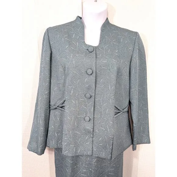 NWOT! LESLIE FAY! LIGHTWEIGHT SKY BLUE, LEAF TEXTURED SKIRT SUIT, JACKET! SZ 16