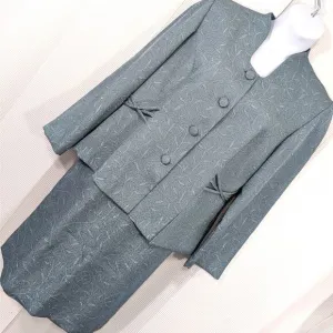 NWOT! LESLIE FAY! LIGHTWEIGHT SKY BLUE, LEAF TEXTURED SKIRT SUIT, JACKET! SZ 16
