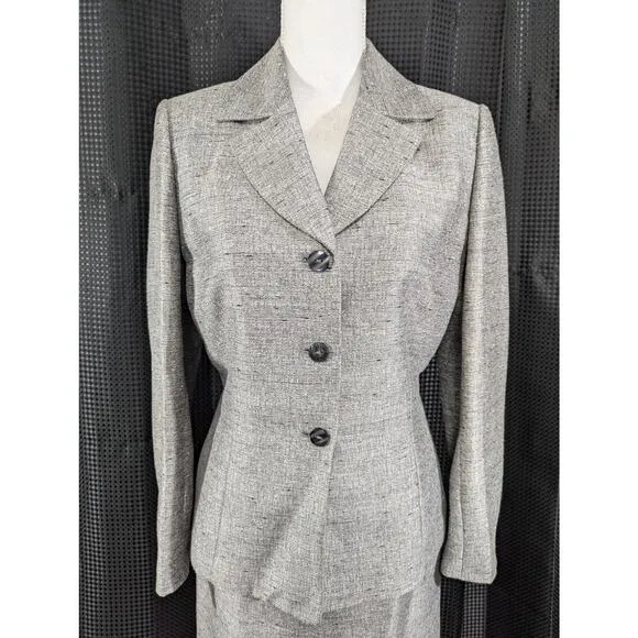 NWOT! SUIT STUDIO, NEW YORK! SILVER/GRAY W/BLACK PENCIL SKIRT SUIT SET! SZ 8