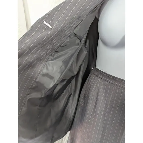 NWOT! WORTHINGTON WOMAN! CLASSIC GRAY PIN STRIPED SKIRT SUIT LONG JACKET! SZ 20W