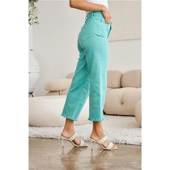 NWT RFM Chloe Tummy Control High Waist Raw Hem Cropped Jeans