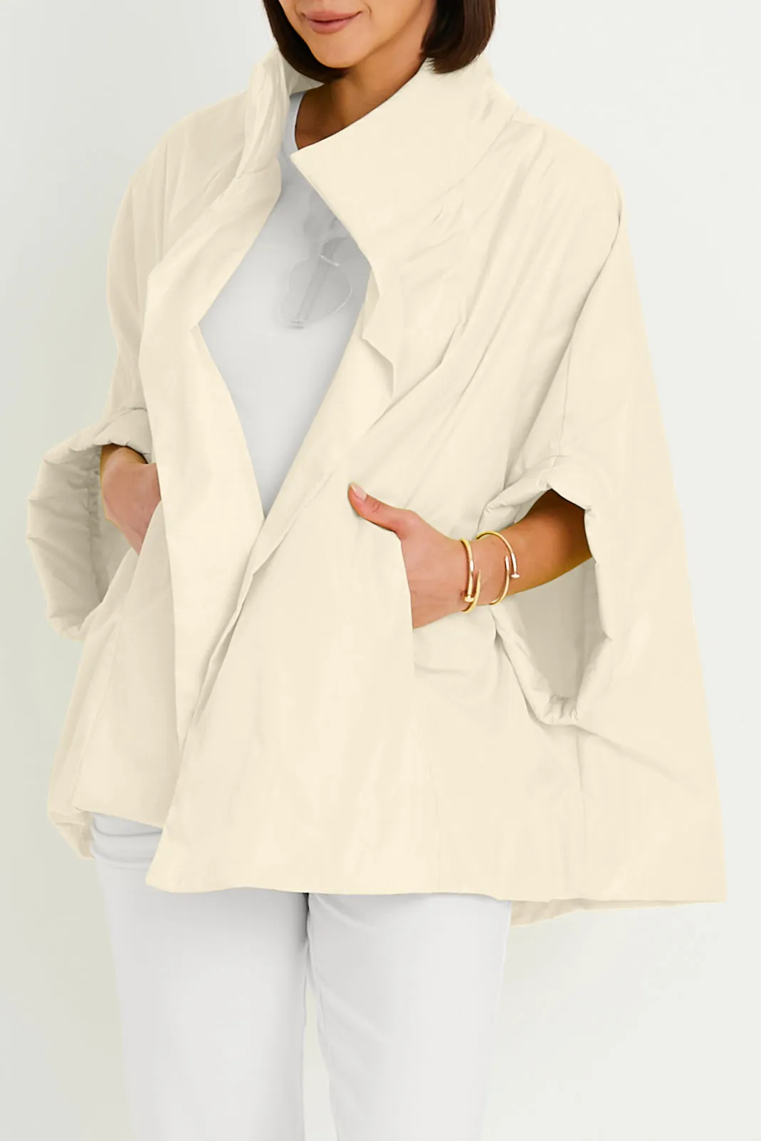 Nylon Chic Cape