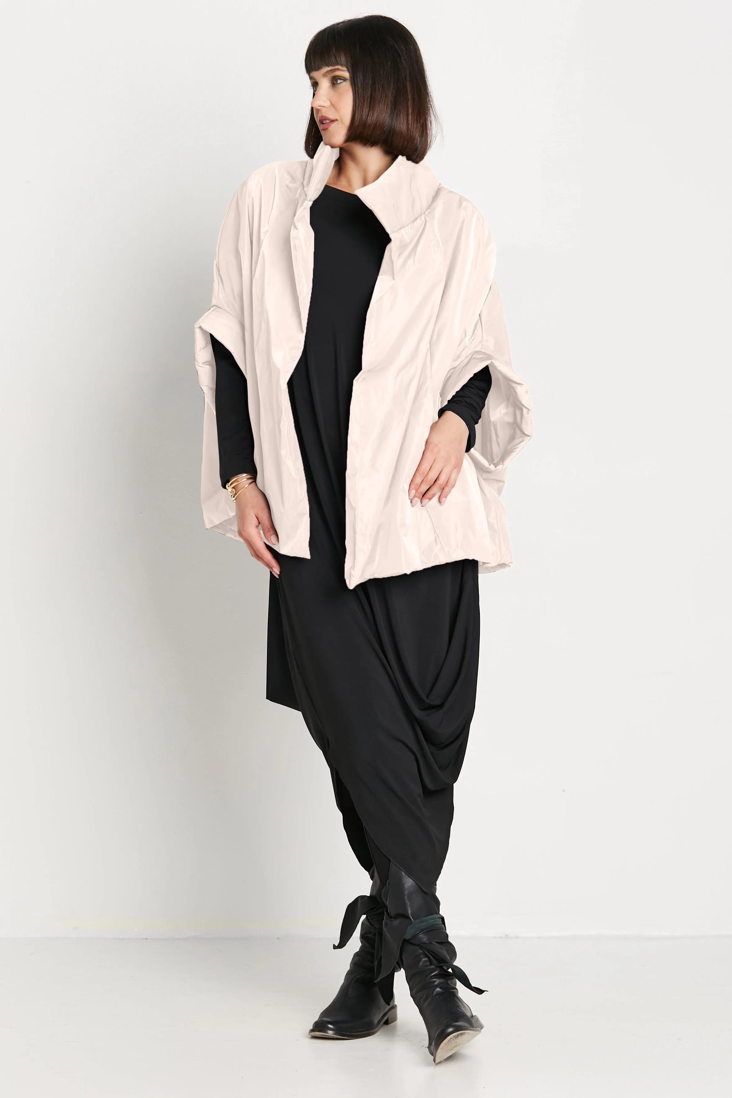 Nylon Chic Cape