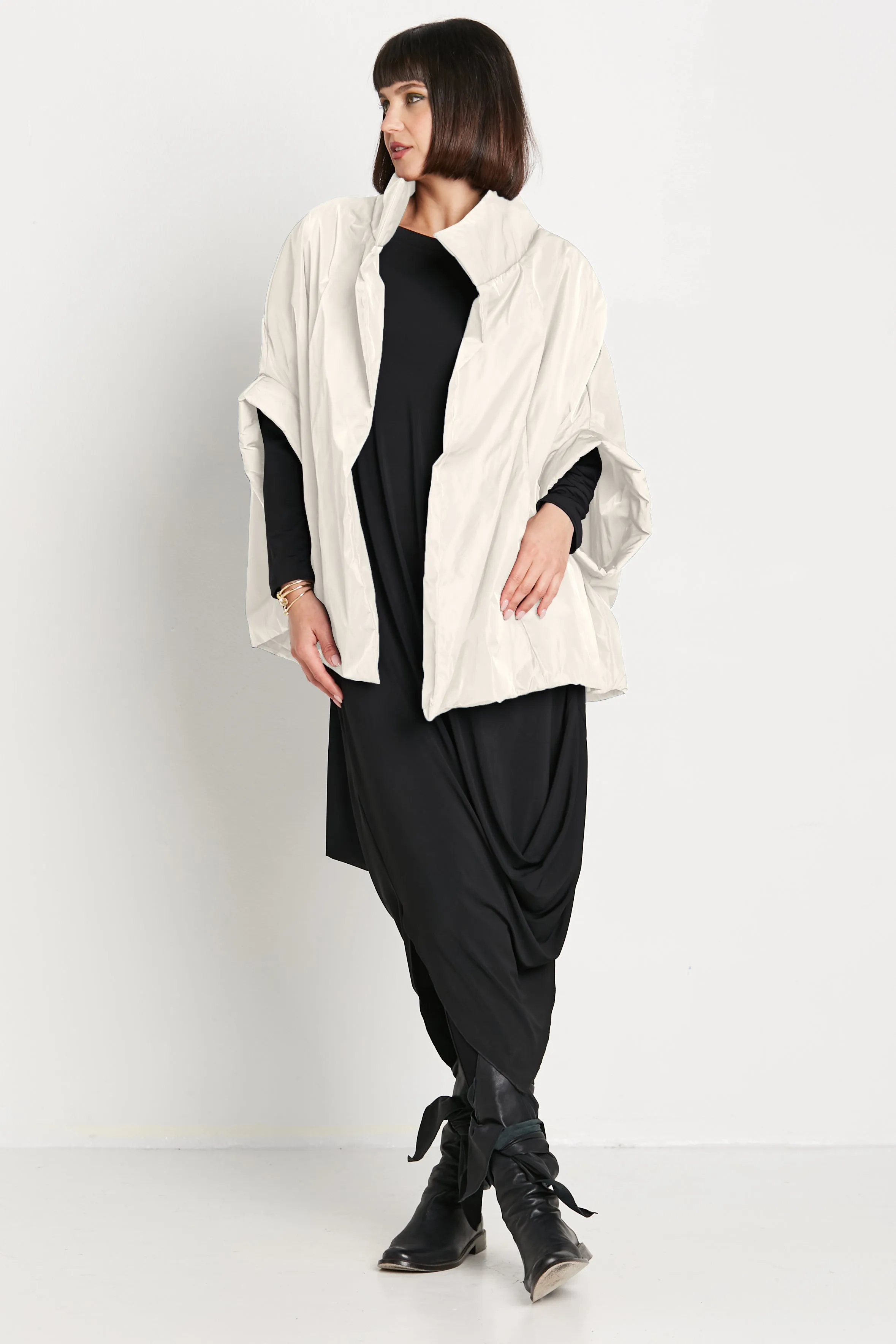 Nylon Chic Cape