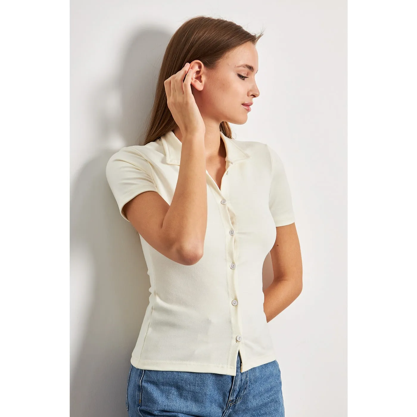 Off-White Button Down Collar Top