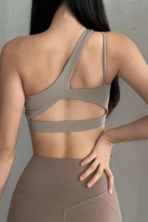 One-Shoulder Sports Bra with Chic Back Design