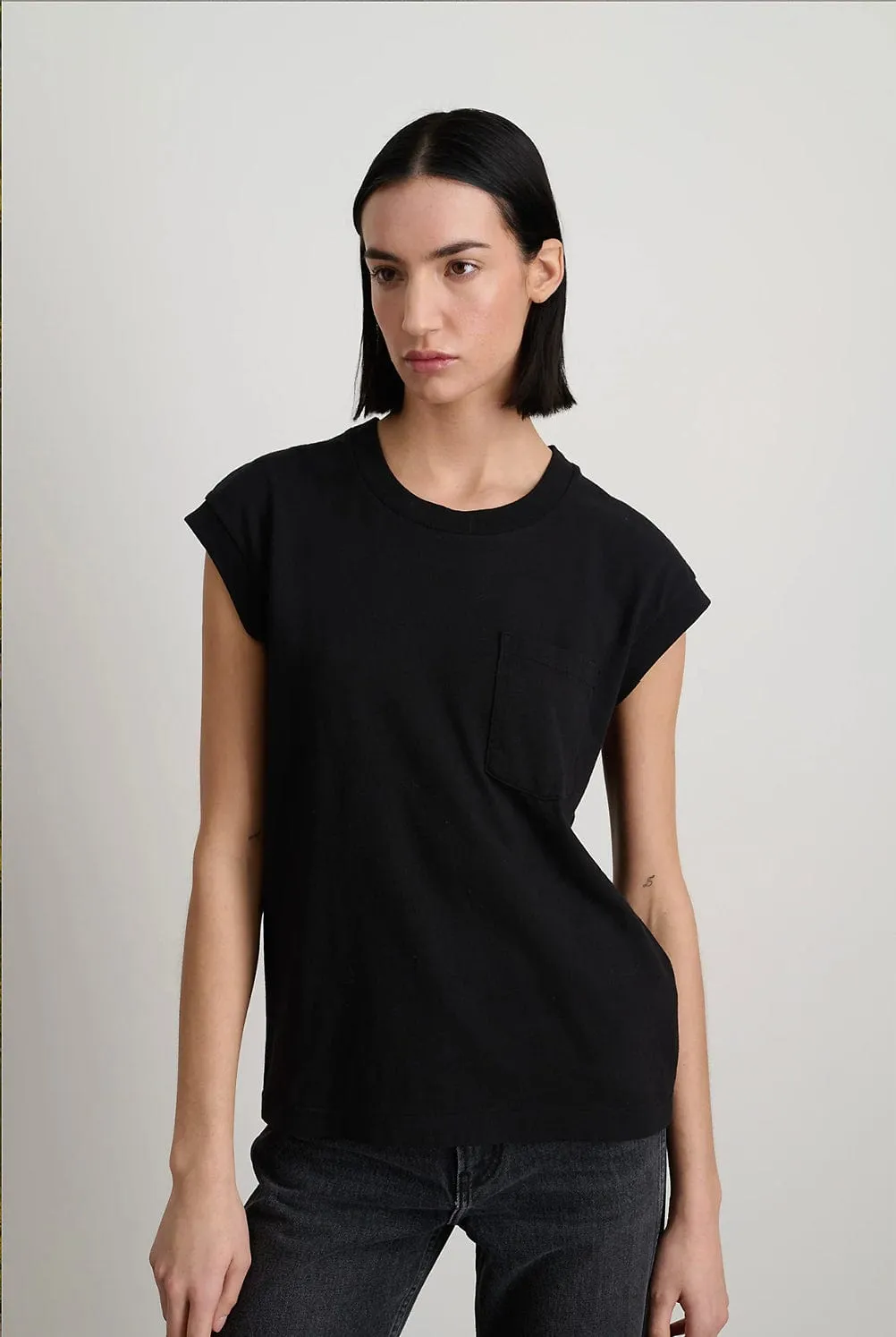 Pocket Tank | Stil Black