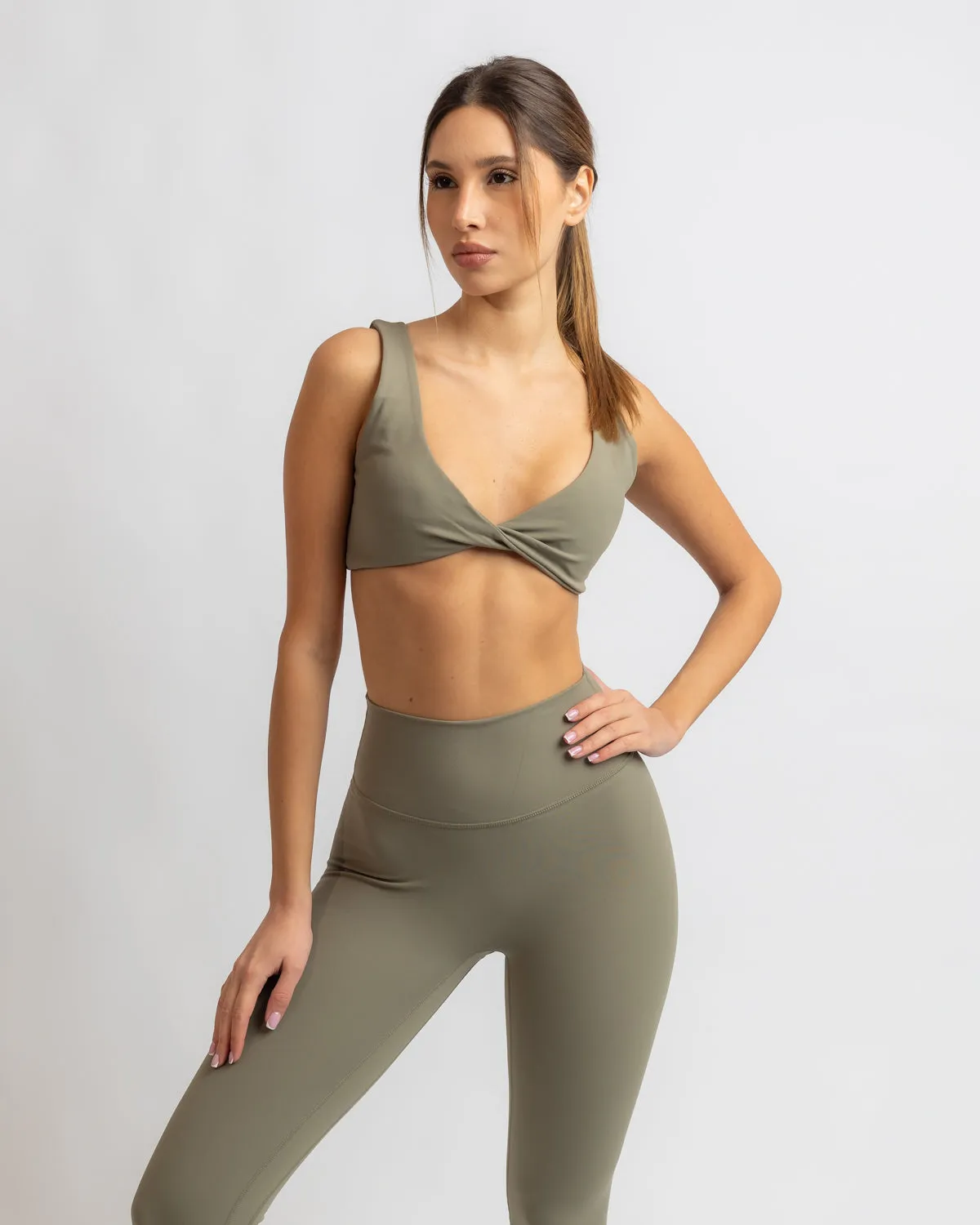Power Twist Bra - Mint