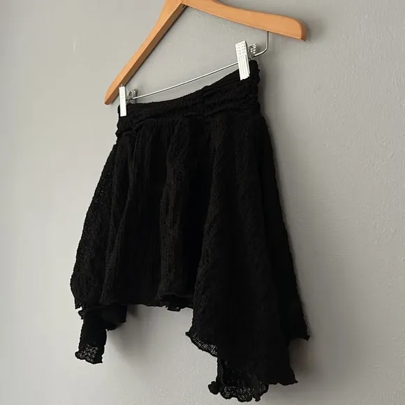 Pull&amp;Bear • NWT Black Asymmetric Hem Mini Skirt Size XS