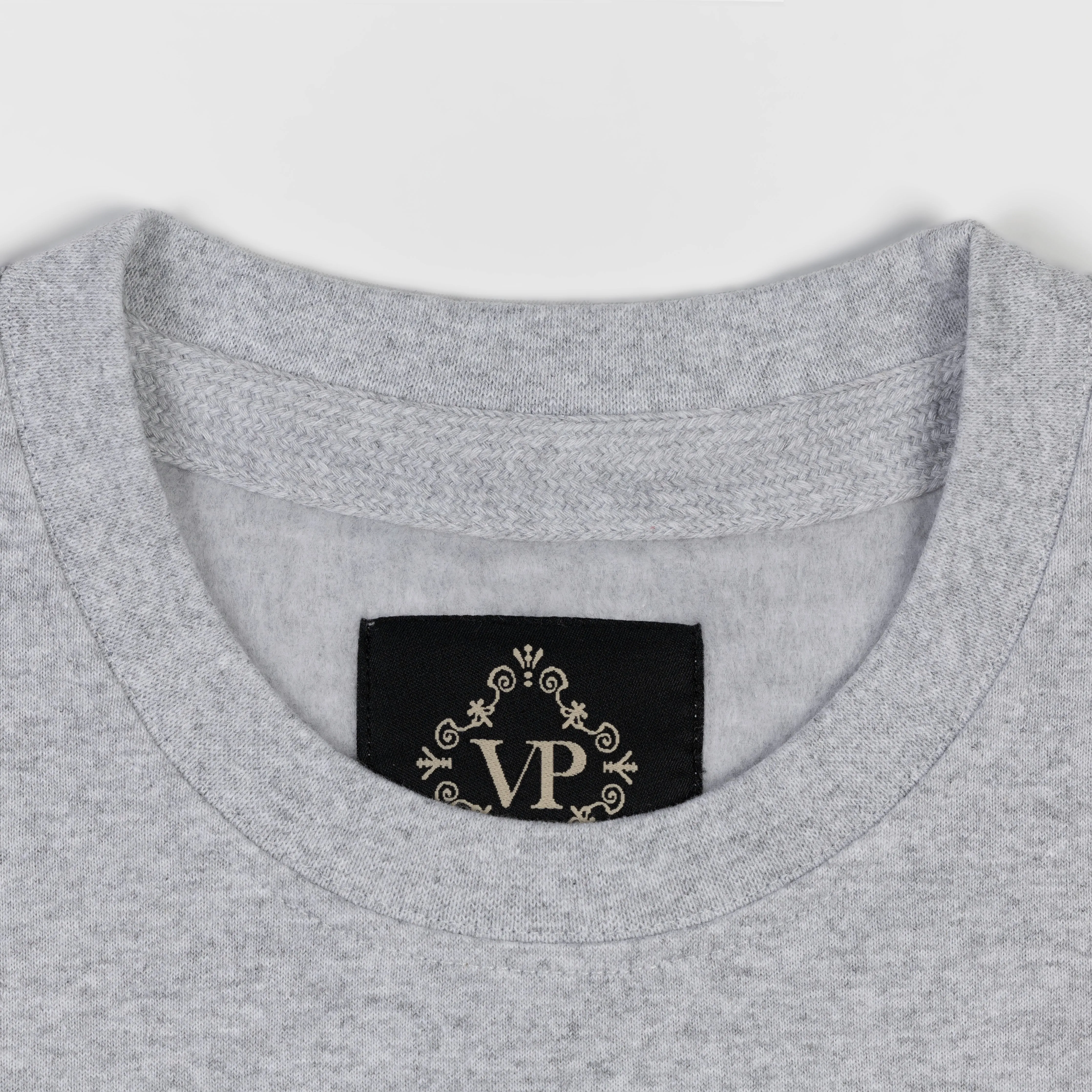 Retro Classic Crew Sweatshirt - White Heather