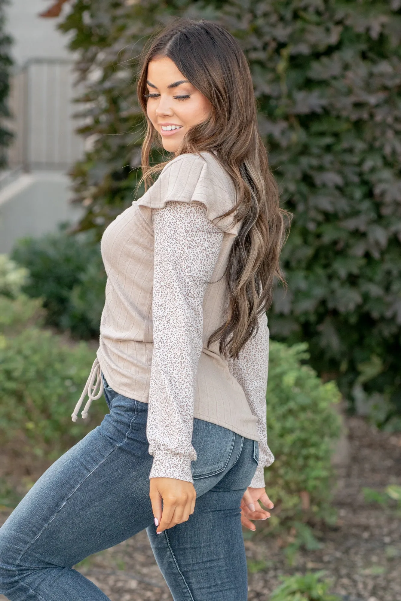Ruching Front Color Block Leopard Knit Top