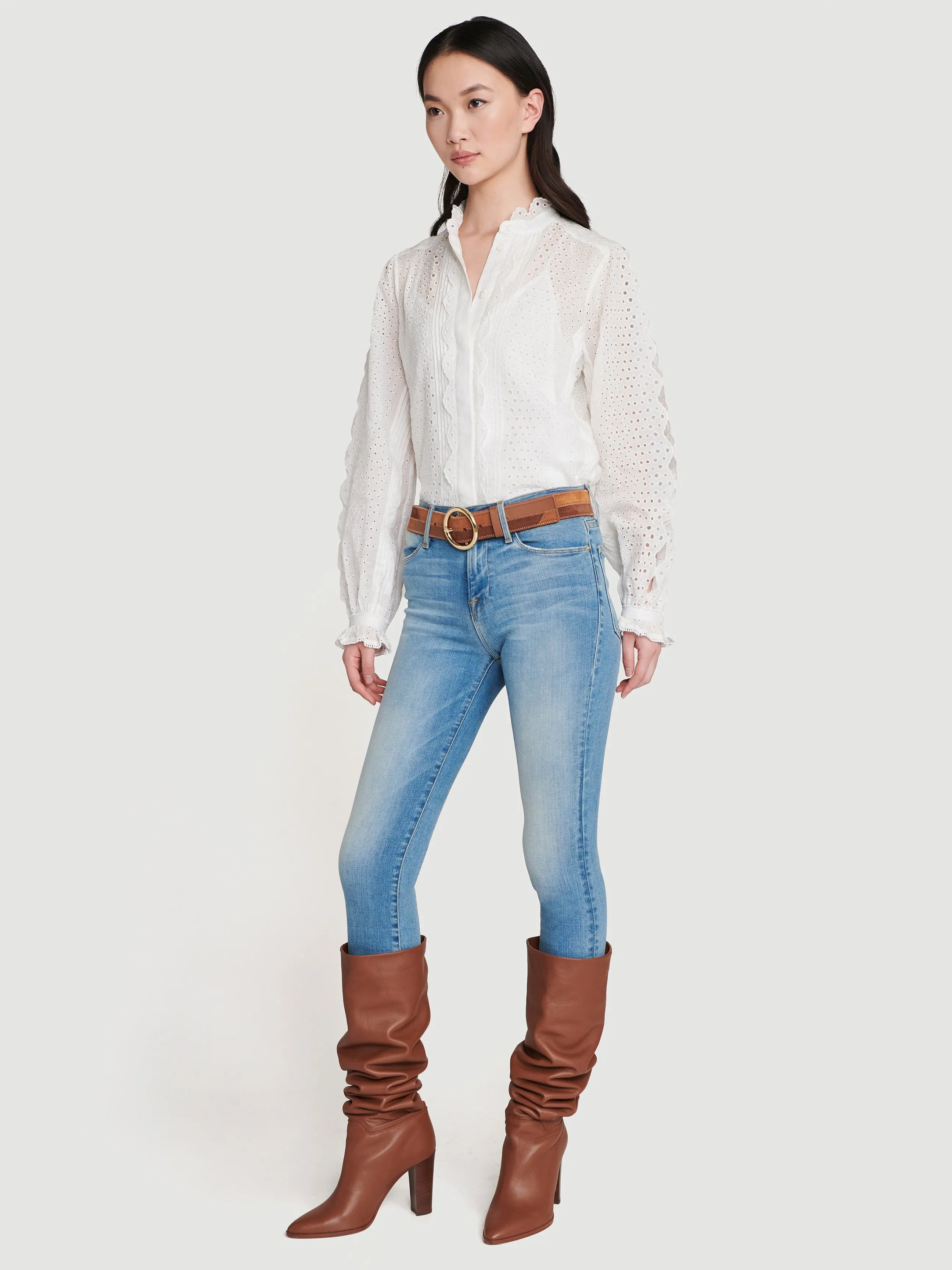 Scallop Button Down Shirt -- Blanc