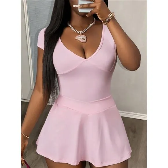 Spring And Summer Casual Simple Basic Sports Style Square Collar T-Shirt   Skirt