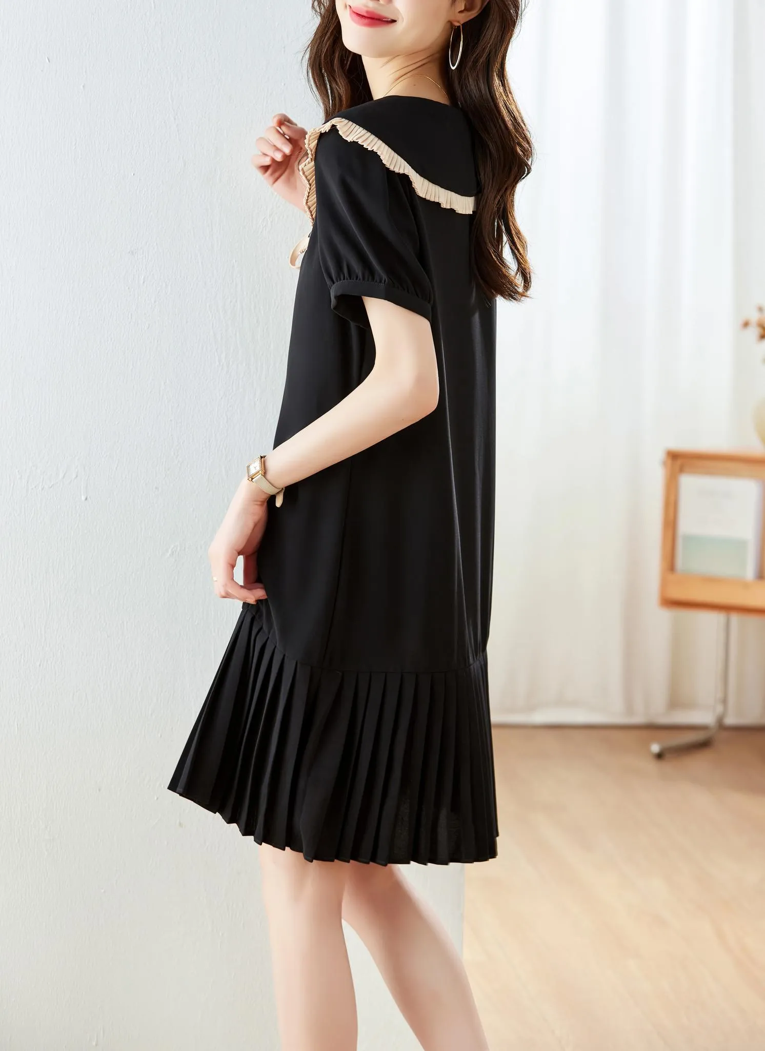 Stylish A-line Dress Featuring a Flattering Design